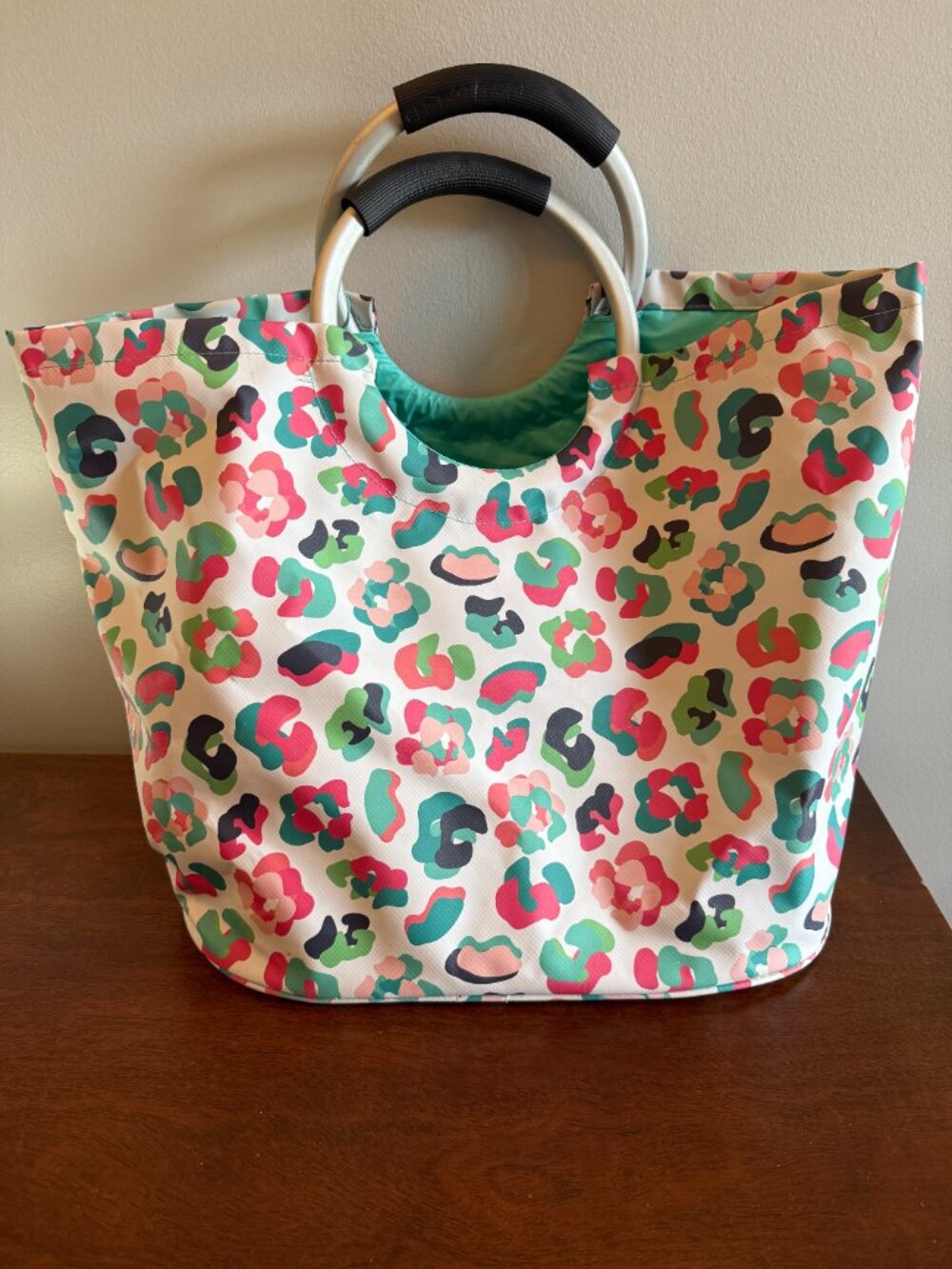 Swig Life Loopi Tote Bag – Party Animal Leopard Print 🐆🎉 - Picture 3 of 4